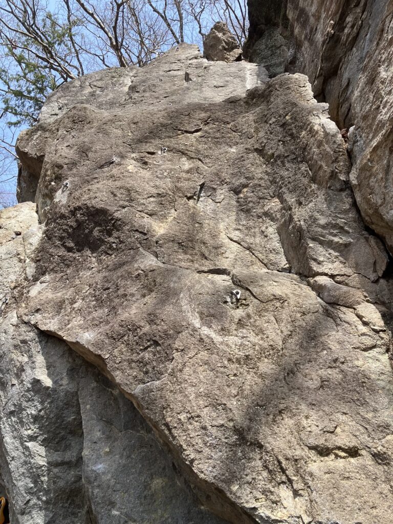 大手門エリア1階 はじめの一歩 5.10a