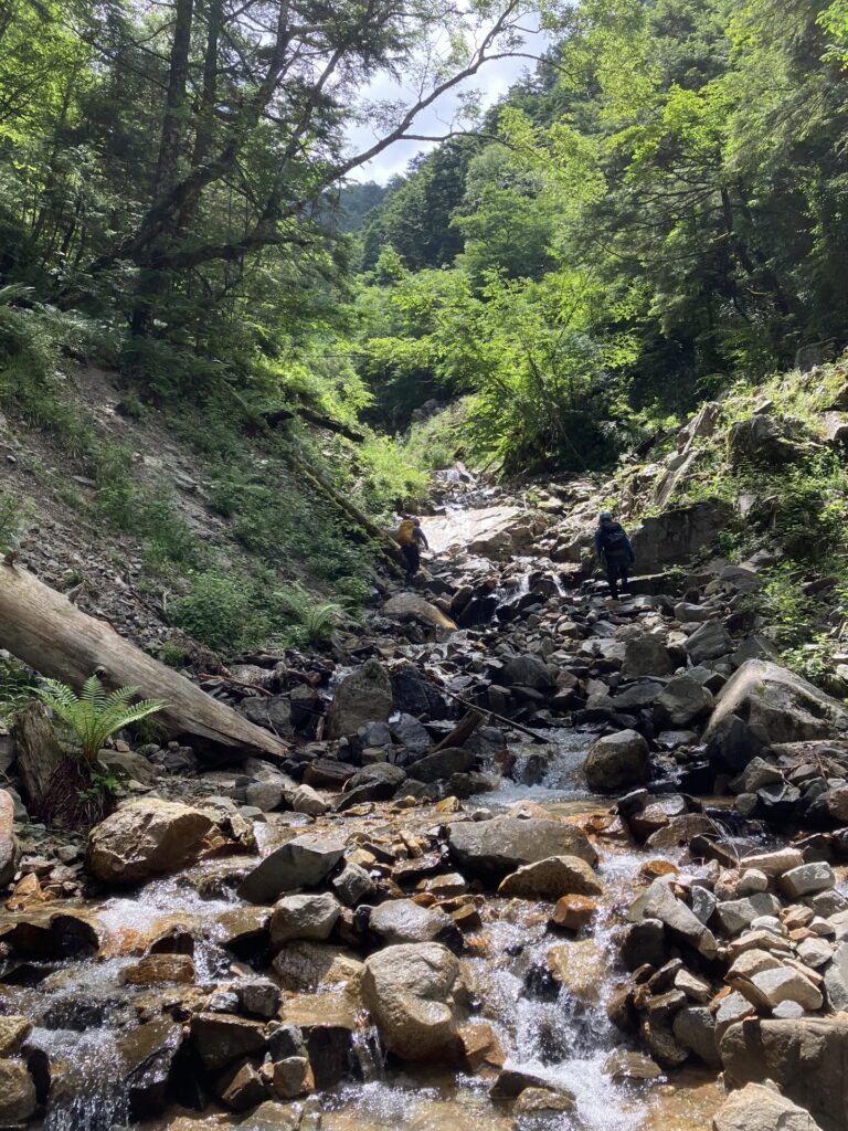 福栃沢 40m滝を越えると一旦なだらかに