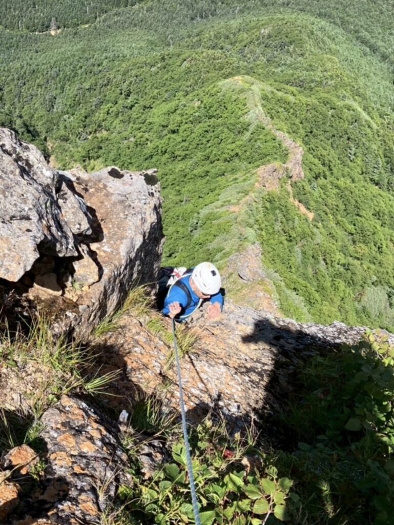 阿弥陀岳北西稜 3ピッチ目 上から