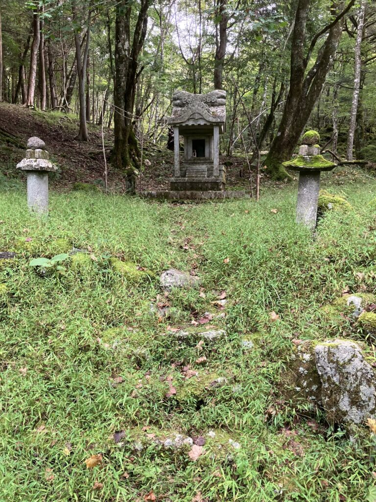中宮八幡宮跡