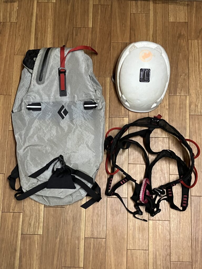 アルパインザック、ヘルメット、沢用ハーネス